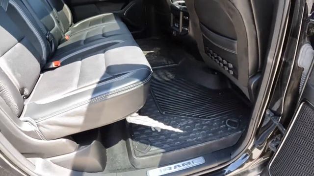 2023* Ram TRX Review, 0-60, And 1/4 Mile!