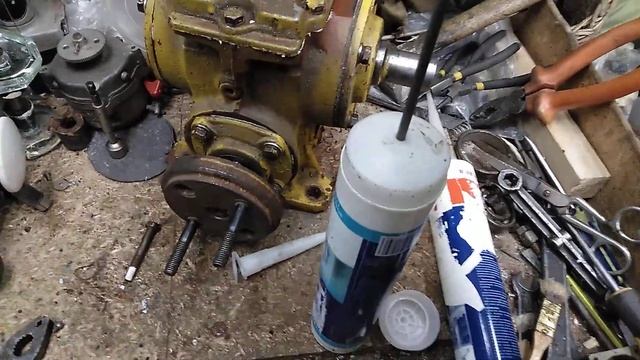 Шприц своими руками. НЕ реклама силиконовых герметиков!! NOT advertising silicone sealants!! смотреть онлайн