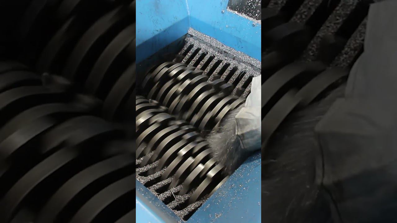 Шредер для титановой стружки | Шредер двухвальный PZO SHR-800n37D2M смотреть онлайн