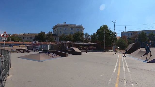 ЛЮБИМЫЙ СЕВАСТОПОЛЬ.ПРОГУЛКА ПО БОЛЬШОЙ МОРСКОЙ И ЦЕНТРАЛЬНЫЙ ДЕТСКИЙ ПАРК.НАБЕРЕЖНАЯ. смотреть онлайн