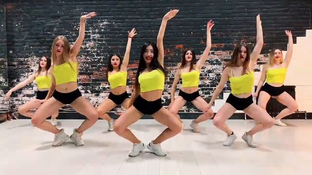 AYY MACARENA - TYGA/TWERK VIDEO смотреть онлайн