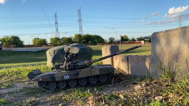 Heng Long 1/16th Scale RC Russian Tank T90 Beast смотреть онлайн