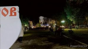 Киров вечерний город