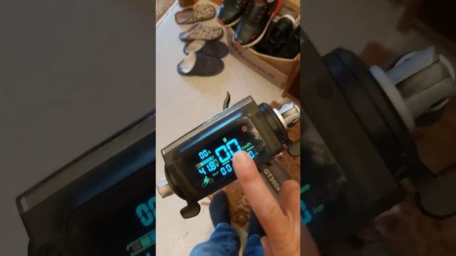 Kugoo gt 350s Завис электросамакат не выключается и не включается новый смотреть онлайн