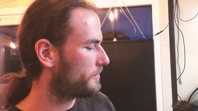 Типичный американец зашёл в кофейню WIWA / A typical american showed up at WiWa смотреть онлайн