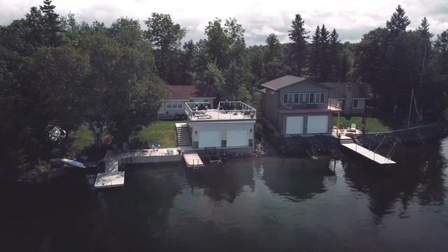 Drone Video of Falcon Lake Waterfront & Marina смотреть онлайн