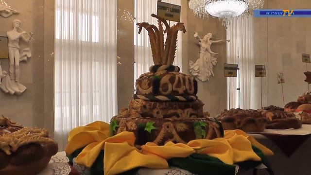 Зерноградский район - лидер АПК по валовому сбору зерна в Ростовской области смотреть онлайн