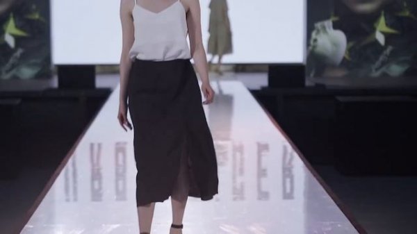 Показ российских дизайнеров SLAVA concept и Volga Fashion Show. Бренд Urbantiger 2023.