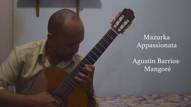 This is a very technical guitar piece - Mazurka appasionata смотреть онлайн