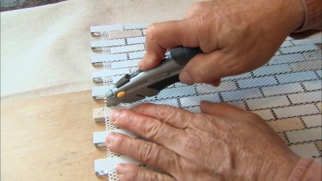 How to Install a Glass Tile Backsplash | This Old House смотреть онлайн
