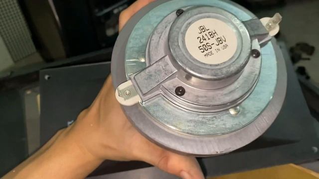 Loa JBL MR925. Hàng Mỹ xịn, giá 28 triệu. Ae alo 0888290698 смотреть онлайн
