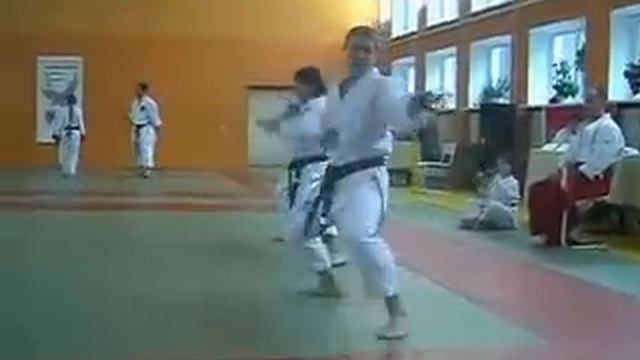 Ryukyu Kobudo Tesshinkan (Рюкю кобудо Тэссинкан)