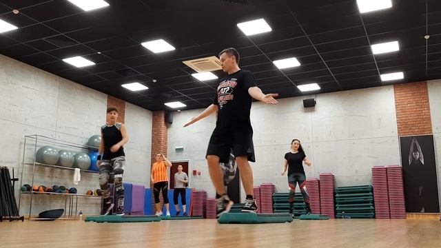 Степ аэробика. Step aerobic 37. Шевченко Виталий смотреть онлайн