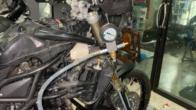 BMW F800GS Coolant Change