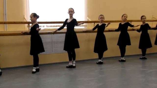 Вт. тендю в русском характере. 3 класс (5-й год) Куровское смотреть онлайн