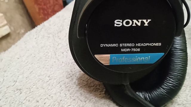 Обзор профессиональных наушников Sony MDR-7506.Как отличить от подделки! смотреть онлайн