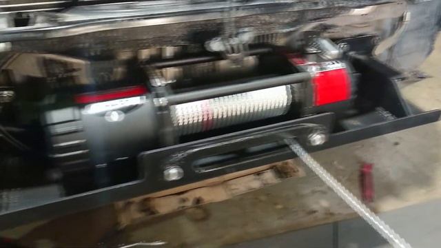 Пикап GWM Poer C лебедкой