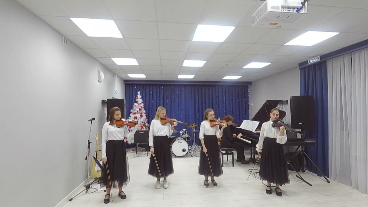 Ф. Бургмюллер «Ave Maria»; Е. Медведовский Фантазия-шутка на тему песни М. Иорданского «Чибис» смотреть онлайн