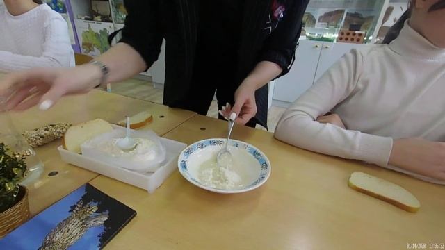 Изготовление съедобной кормушки смотреть онлайн