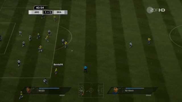 Fifa 11 - #01 - RayJR10 Vs Bernie94 - Replay Recast смотреть онлайн