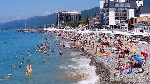 ?ЛАЗАРЕВСКОЕ СОЧИ.Пляж"Лазурный" обстановка на 02.06.20г. Санек кормит народ, пират!Народ прибывает смотреть онлайн