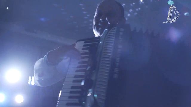 Зажигаем на веселой свадьбе вместе! Шоу от группы Парусник! Музыканты на свадьбу.Nunti și petreceri смотреть онлайн