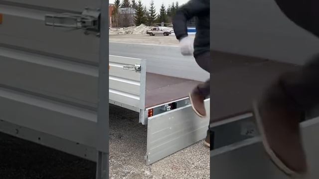 Какая погрузочная высота легкового прицепа МЗСА. ЦЛП АРИВА смотреть онлайн