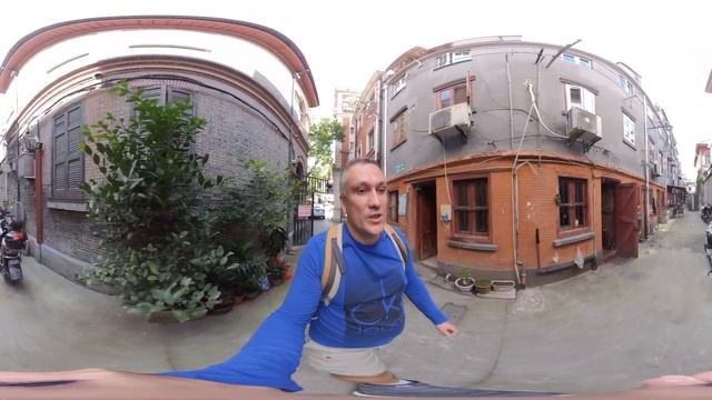 Китай 360. Прогулка по маленькой туристической улочке в Шанхае. Очень понравилась! смотреть онлайн