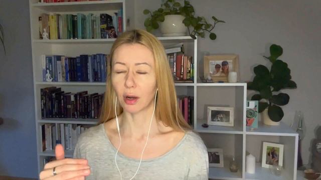 What keeps you hooked and how to break free (hint: theatrics & attachment) смотреть онлайн