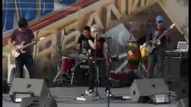 гр Нейтралитет Live in Urbania 2010 Almaty смотреть онлайн