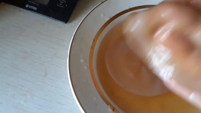 Как сделать чтобы чайный гриб при разделении не опустился на дно банки.? смотреть онлайн