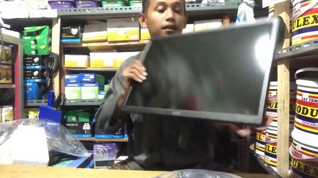 Unboxing !!! Monitor PC Murah 19” смотреть онлайн