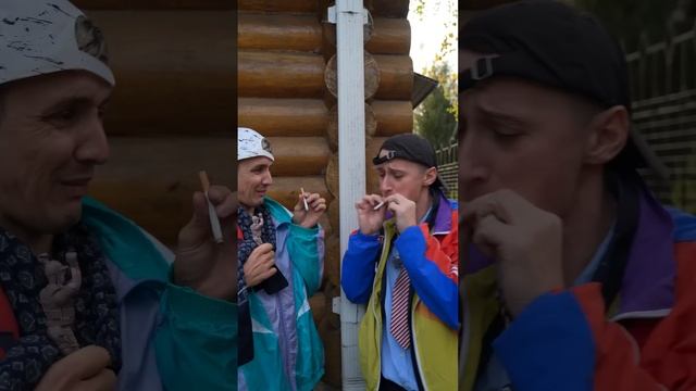 ПРОБУЕМ КУРИТЬ С ДРУГОМ ПОСЛЕ ШКОЛЫ смотреть онлайн
