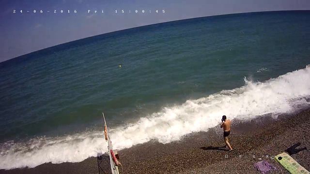 Вебкамера "Пляж Дубны". Запись 24.06.2016 15:00:03 смотреть онлайн