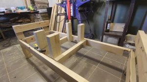 Как сделать лавочку со столиком своими руками