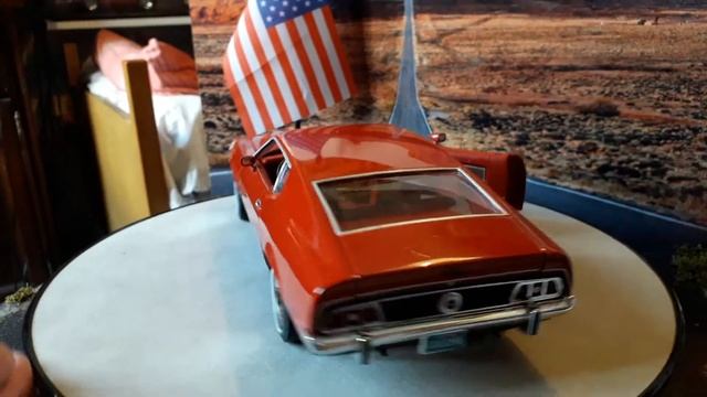 James Bond 007 Diamonds are Forever 1/18 1971 Ford Mustang Mach one смотреть онлайн