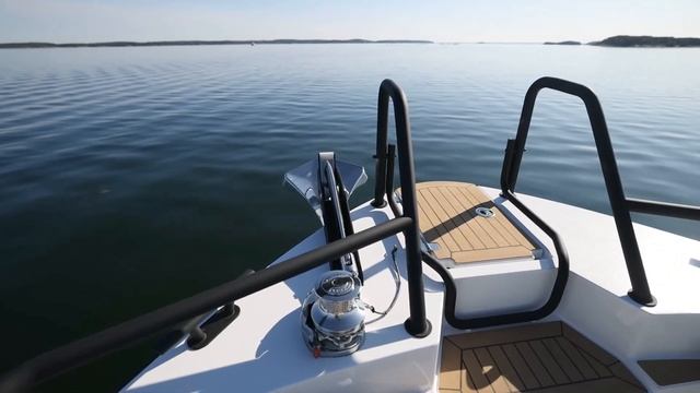 Самая мощная лодка за 1 миллион евро, которую вы можете купить смотреть онлайн