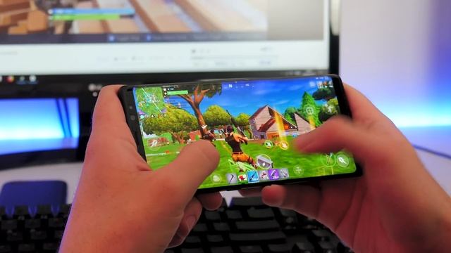 Hands-on: Fortnite for Android is finally here смотреть онлайн