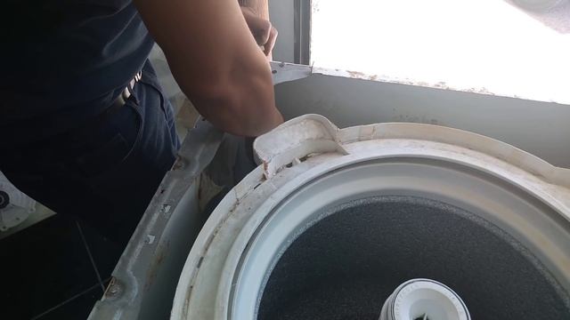 Como reparar lavadora whirlpool que golpea al exprimir o centrifugar sin gastar смотреть онлайн