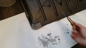 как заделать трещину в пластмассе. клеевой способ.