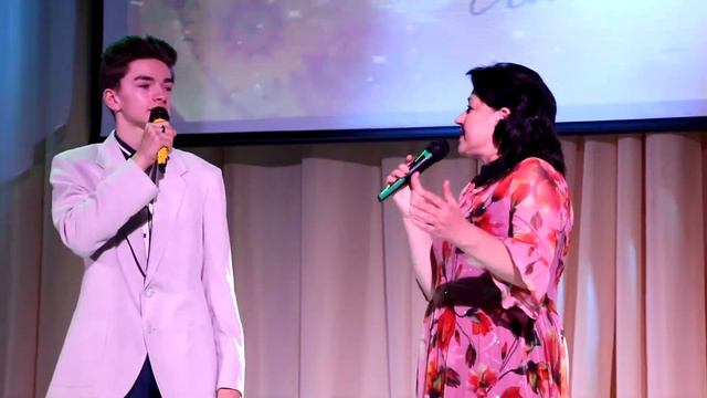 #ивьевскиеновости #новостиивье В канун Дня учителя в Ивье чествовали лучших педагогов смотреть онлайн