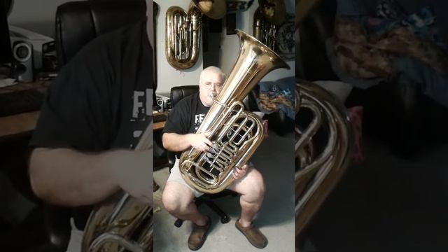 Meinl Weston 20 Tuba смотреть онлайн
