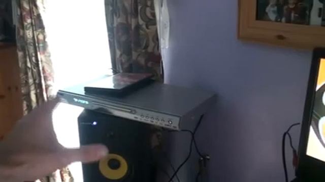 Pioneer SVM-1000, DVJ's, cheep DVD player = TV station! смотреть онлайн