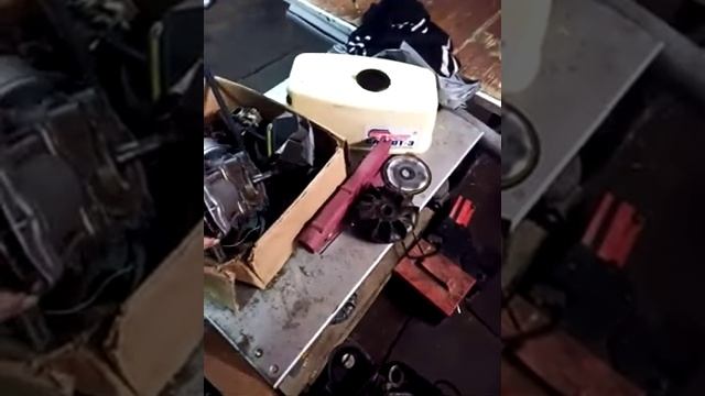 лодочный мотор салют электрон с зажиганием от бензопилы хусварна смотреть онлайн
