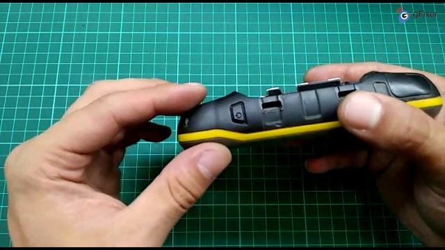 Замена резиновой кнопки включения Garmin Montana 600 610 650 680 смотреть онлайн