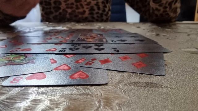 Что она о нём думает???? Её отношение к нему????Бубновая дама 👩 и Крестовый король👑🙊🙊🙊🙊💯💯💯💯💯💯💯 смотреть онлайн