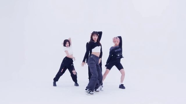 IVE - 'I AM' Dance Practice Mirrored 4K (OT6 Version) смотреть онлайн