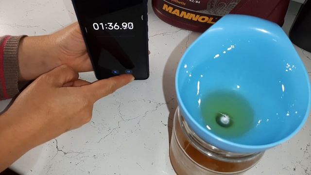 Маннол Легенд Эстерс 0w40 и Микс масел Маннол 5w30 A5B5 тест текучести -30 часть 2 смотреть онлайн