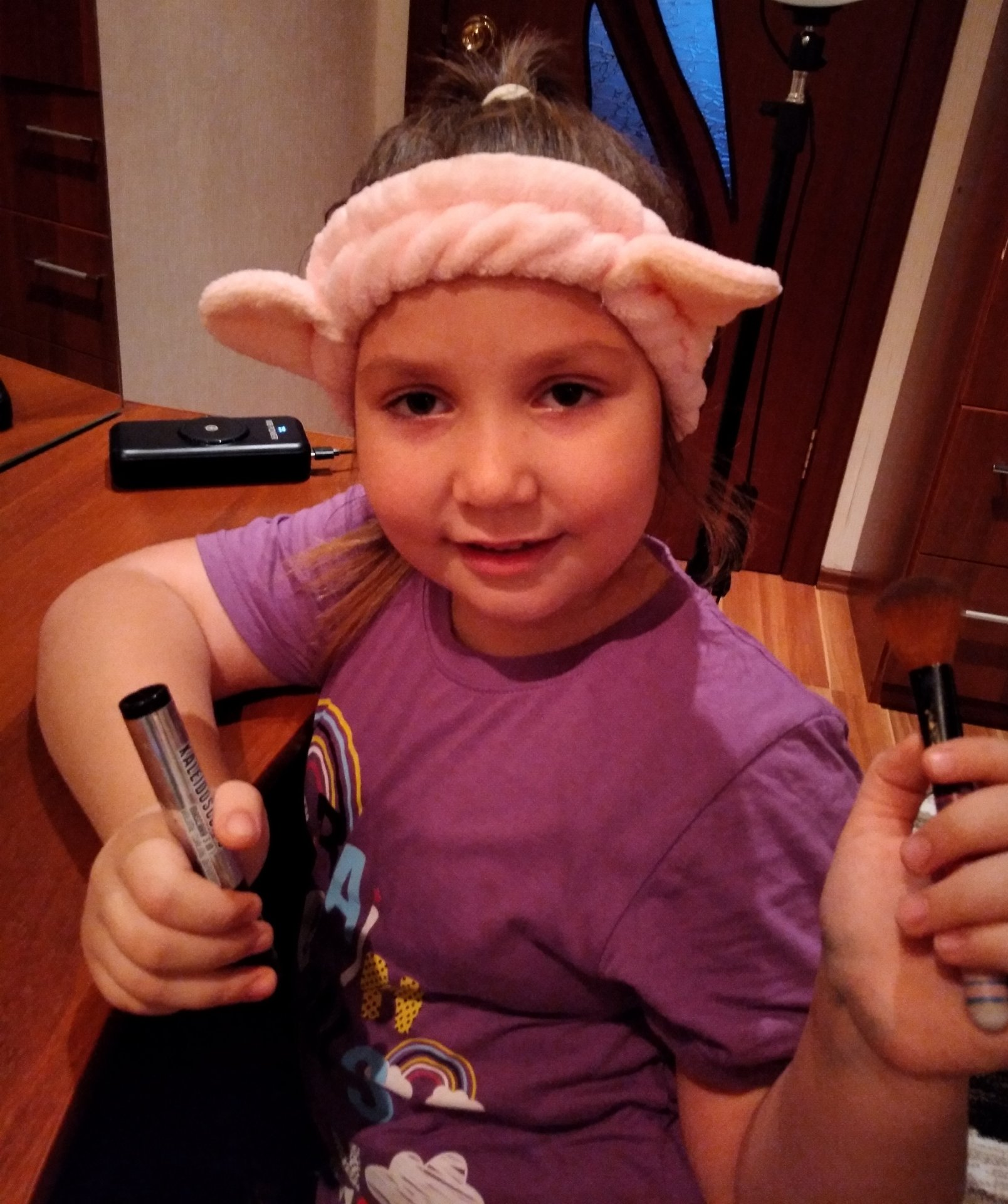 ШОК! Меня спалили! Украла мамину косметику! смотреть онлайн