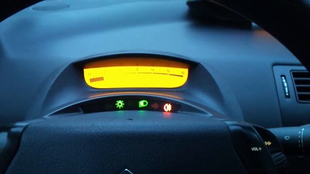 How to turn on only rear fog light without front turned on - Citroen C4 смотреть онлайн